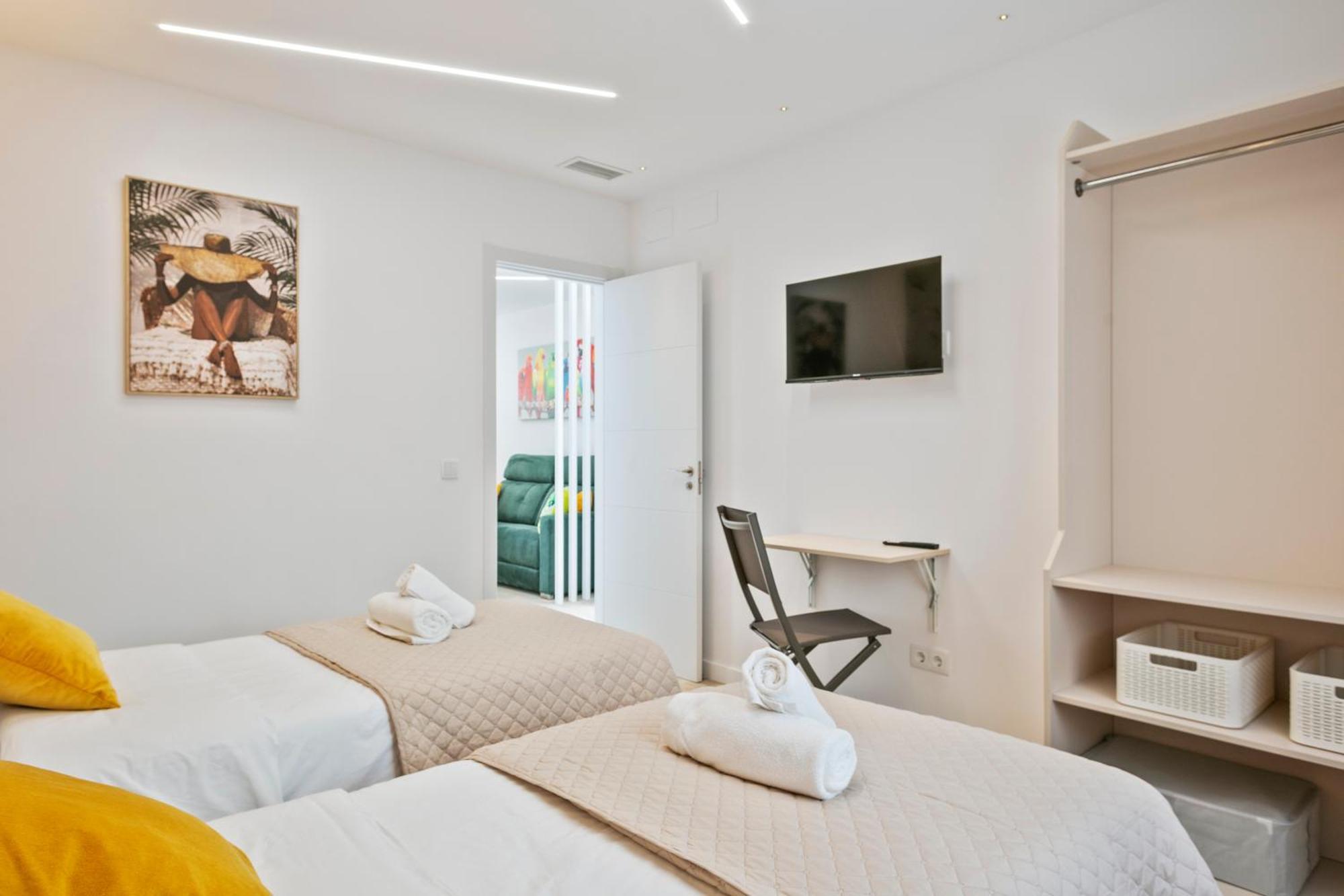 Boutique Plaza Catalonia Suites Cornella Cornellà de Llobregat Exteriér fotografie