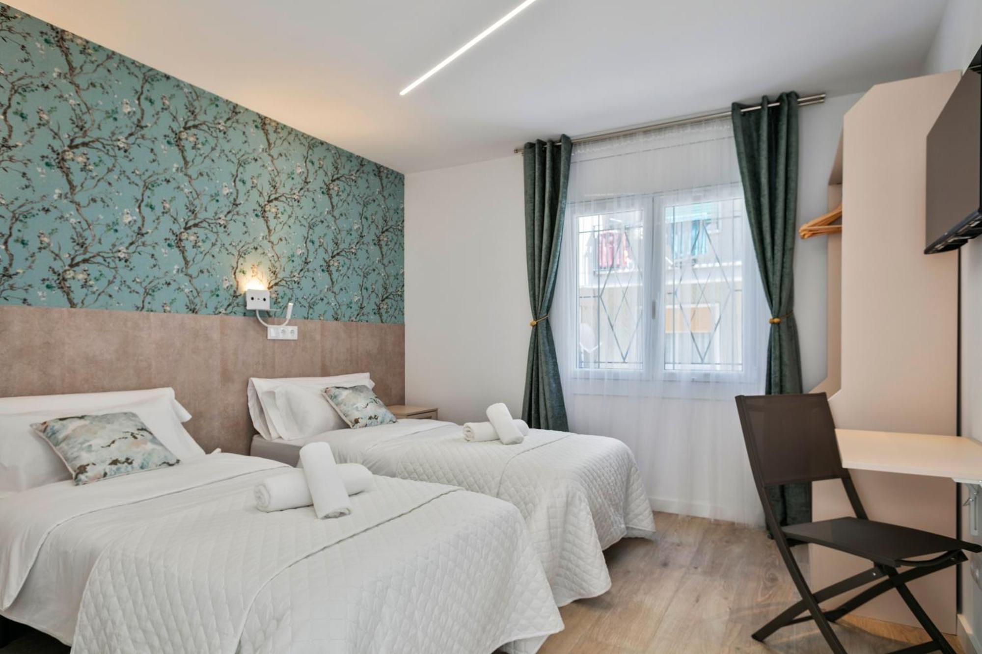 Boutique Plaza Catalonia Suites Cornella Cornellà de Llobregat Exteriér fotografie